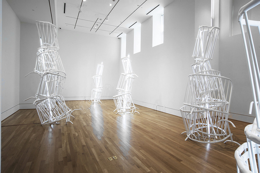 Installation view Bettina Pousttchi: Double Monuments. The Phillips Collection, Washington DC, 2016. Courtesy the artist and Buchmann Galerie. 