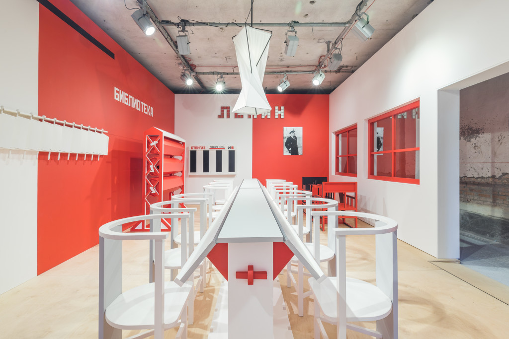 Aleksandr Rodchenko. Workers’ Club, International Exposition of Modern Decorative and In-dustrial Arts, Paris, 1925, replica constructed 2017, Wood. Produced by V–A–C Foundation. Installation View, Space Force Construction. Photo: Delfino Sisto Legnani.